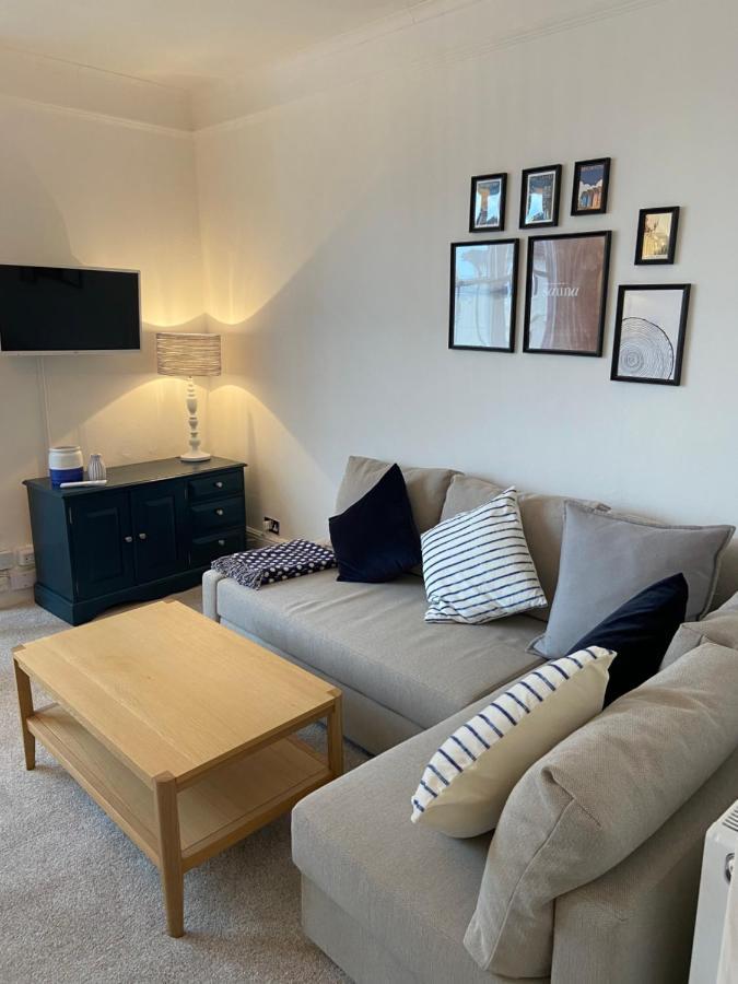 Centrally Located, Comfortable Apartment Near Station, Beach And North Laines ブライトン エクステリア 写真