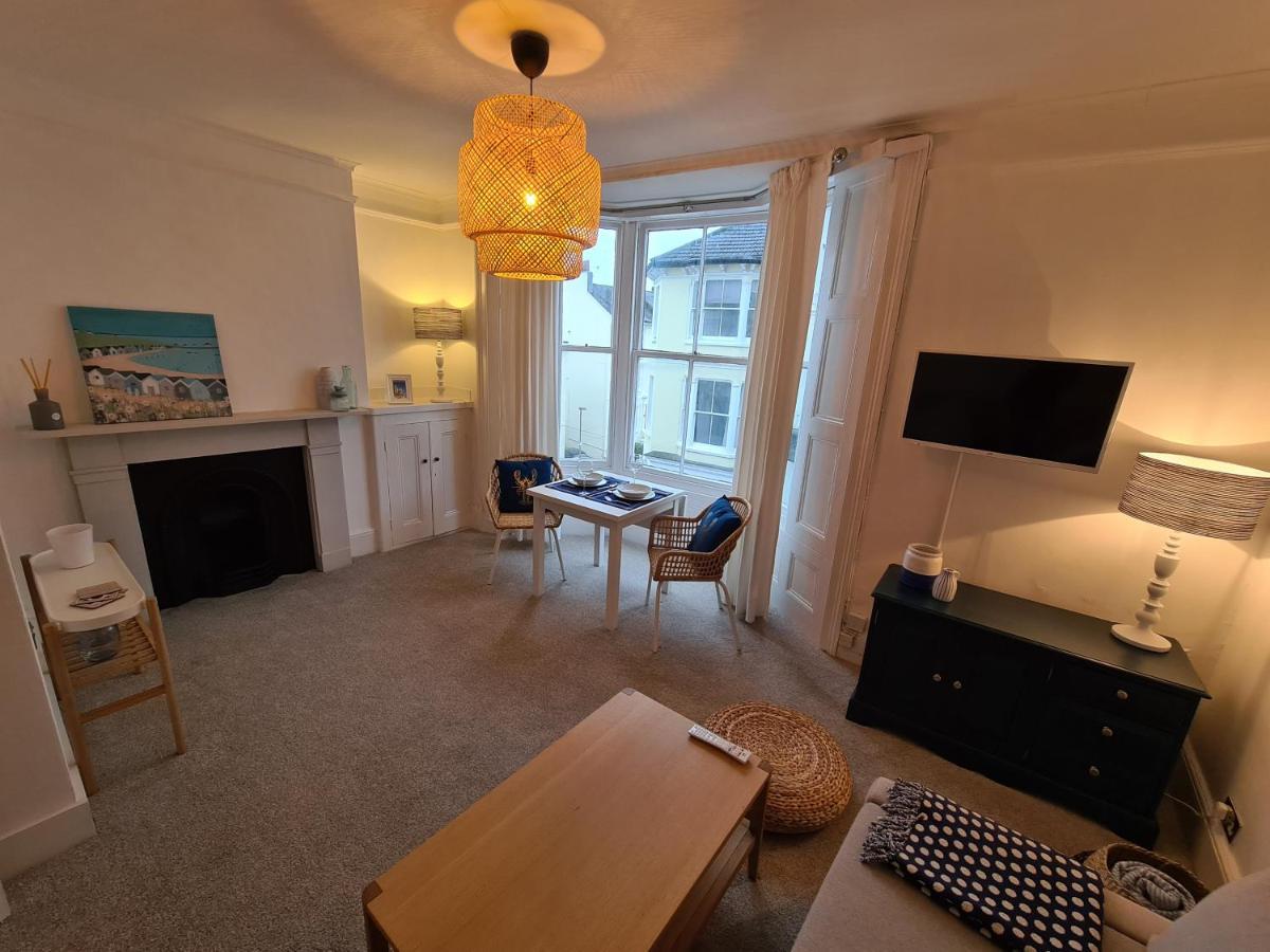 Centrally Located, Comfortable Apartment Near Station, Beach And North Laines ブライトン エクステリア 写真