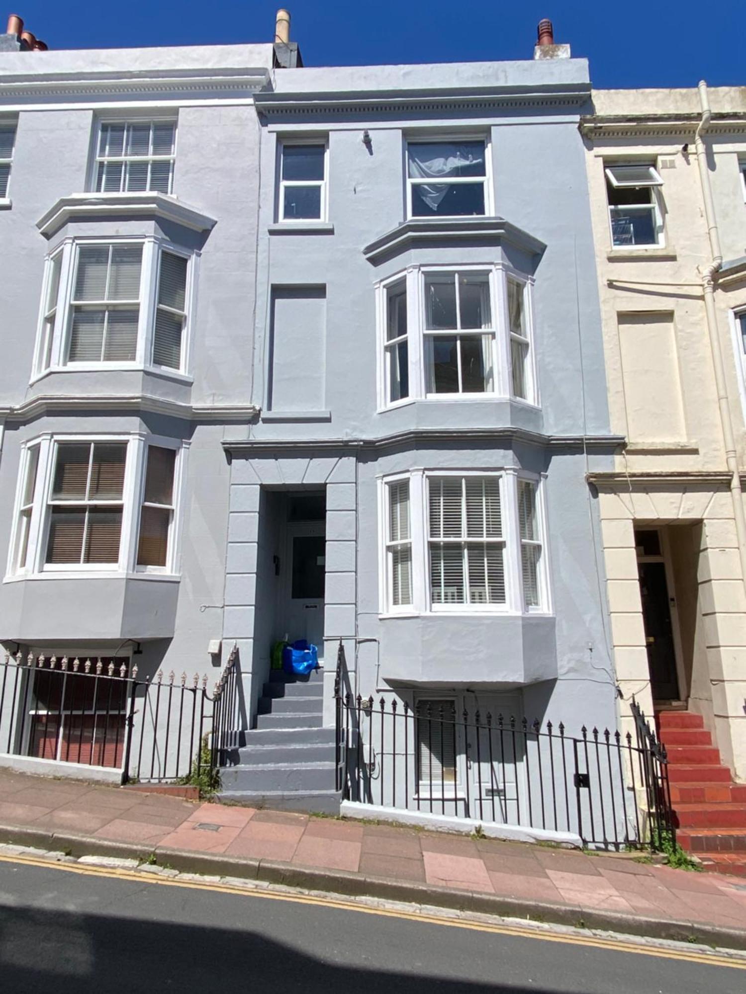 Centrally Located, Comfortable Apartment Near Station, Beach And North Laines ブライトン エクステリア 写真